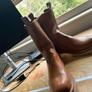 Women’s boots